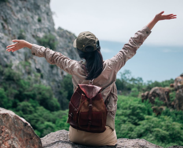 7 Reasons Business Travelers to The Middle East and North Africa Lose Money on Connectivity Every Trip in 2026